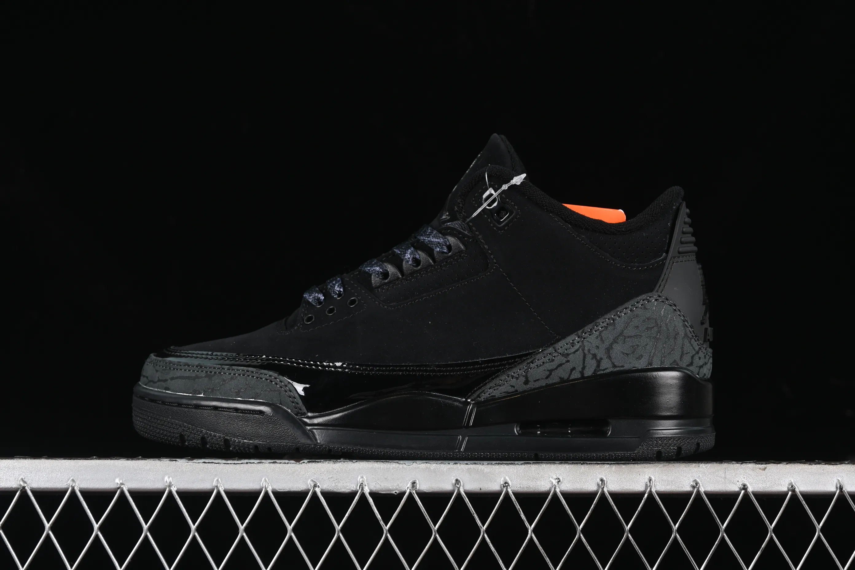 All Categories Air Jordan Jordan Series Basketball Shoes Air Jordan 3 Air Jordan 3 Retro AJ3 Joe 3 Midnight Black Retro Basketball Shoes CT8532-001